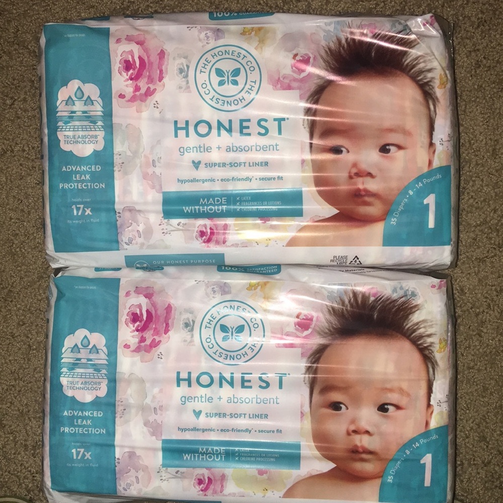 Two packs Honest company size one